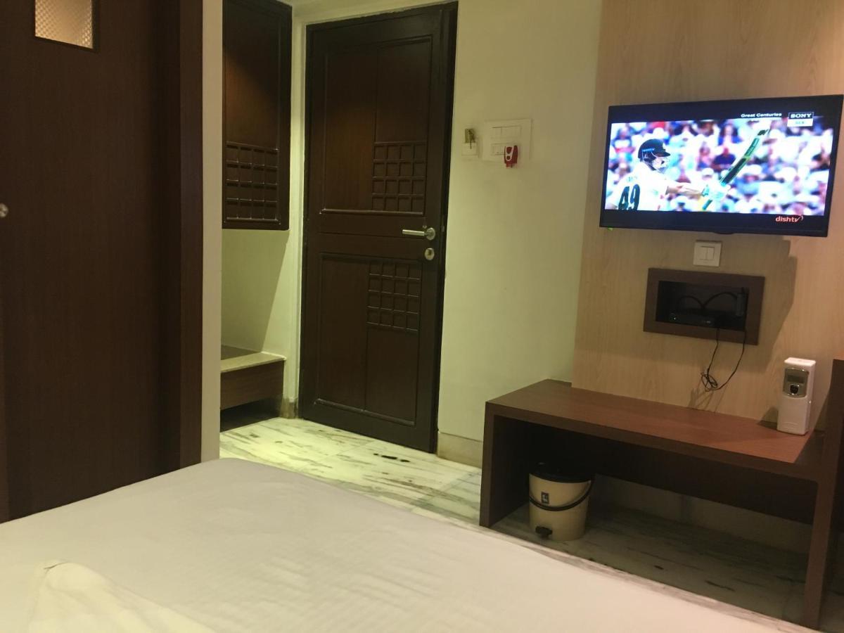 Pravasi Residency Villa Thane Ngoại thất bức ảnh