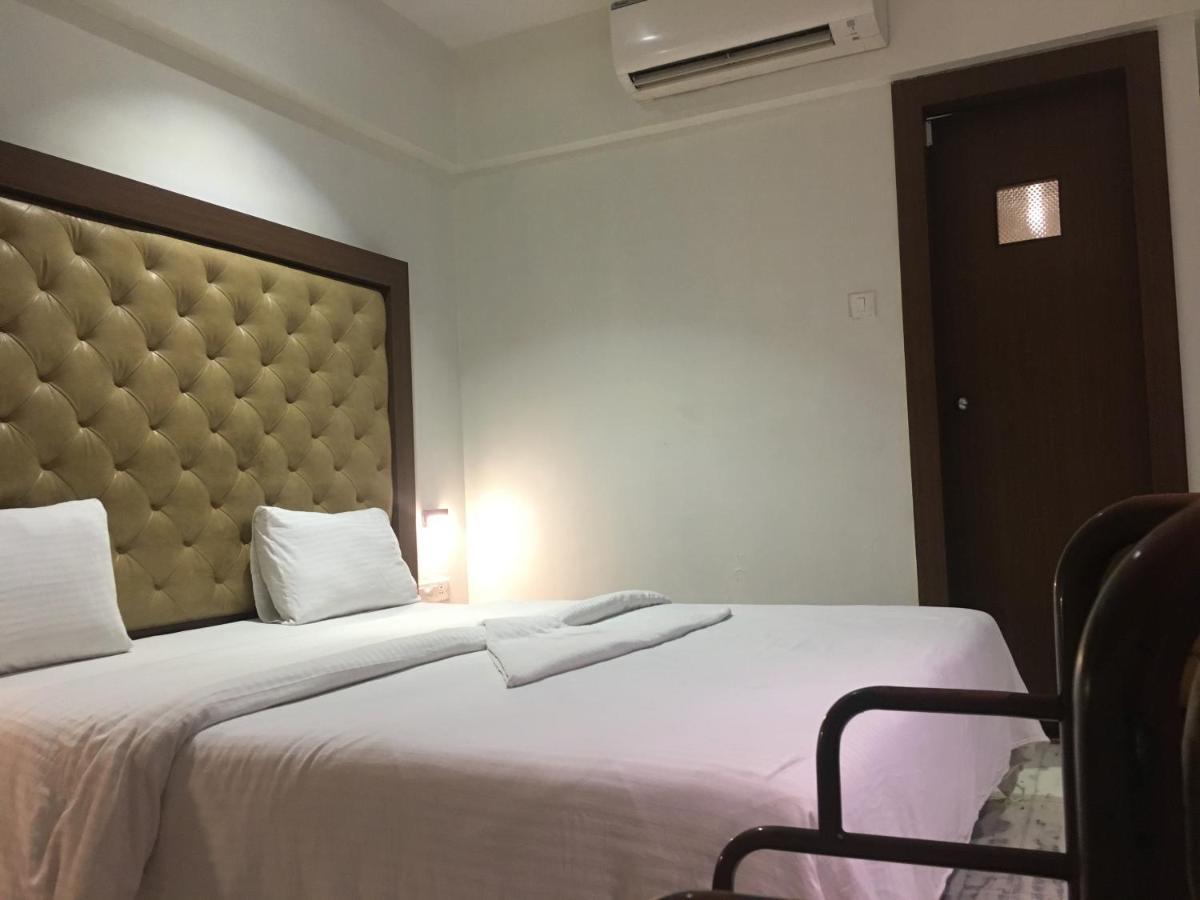 Pravasi Residency Villa Thane Ngoại thất bức ảnh