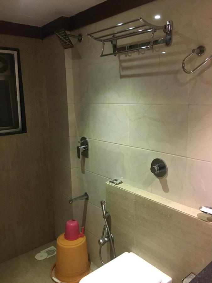 Pravasi Residency Villa Thane Ngoại thất bức ảnh