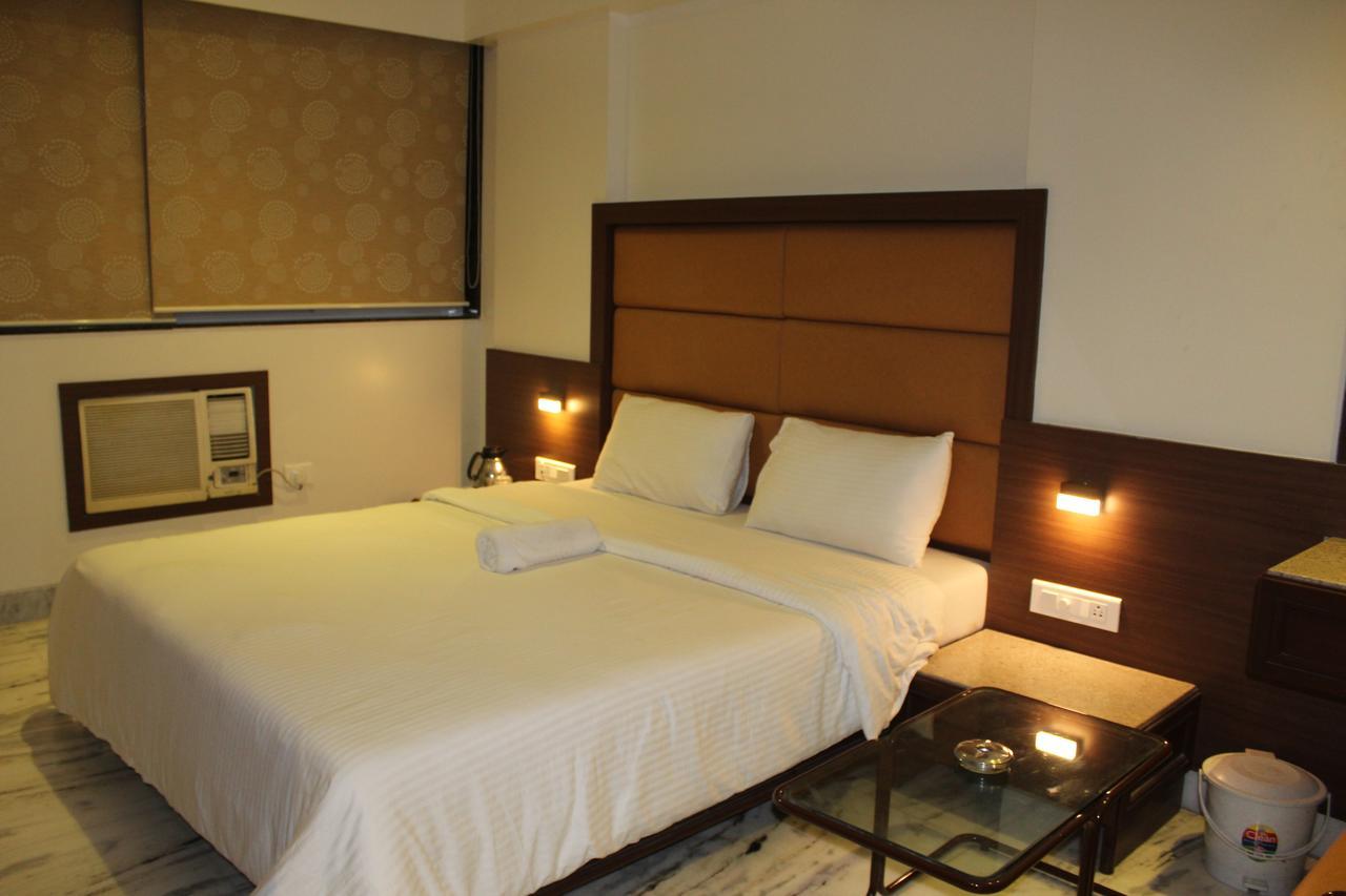 Pravasi Residency Villa Thane Ngoại thất bức ảnh